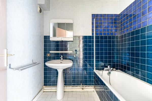 RUEIL-MALMAISON - COEUR DE VILLE - APPARTEMENT FAMILIAL 78 M² - 3 CHAMBRES - 3 BALCONS - 4e ETAGE/5 - BOX - CAVE -