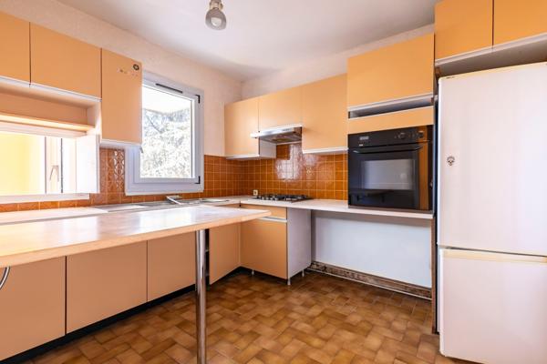 RUEIL-MALMAISON - COEUR DE VILLE - APPARTEMENT FAMILIAL 78 M² - 3 CHAMBRES - 3 BALCONS - 4e ETAGE/5 - BOX - CAVE -