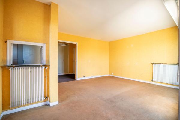 RUEIL-MALMAISON - COEUR DE VILLE - APPARTEMENT FAMILIAL 78 M² - 3 CHAMBRES - 3 BALCONS - 4e ETAGE/5 - BOX - CAVE -