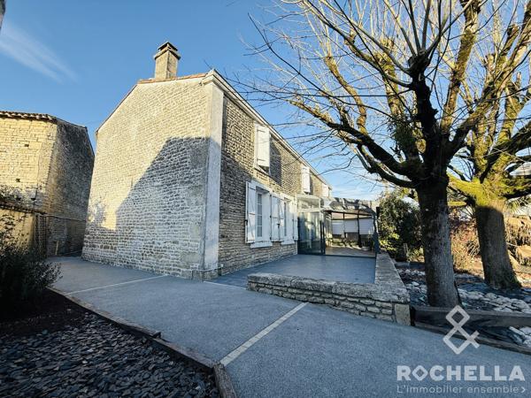 AULNAY MAISON FAMILLIALE AVEC UN GÎTE