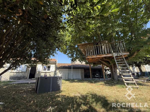 AULNAY MAISON FAMILLIALE AVEC UN GÎTE