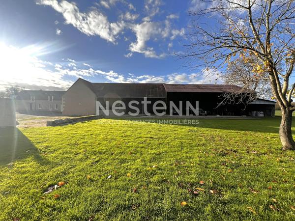 ENSEMBLE IMMOBILIER À VENDRE LA COMMUNE DE VAL-FOUZON AVEC 1.5 HECTARE