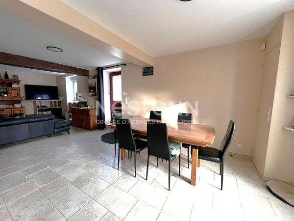 ENSEMBLE IMMOBILIER À VENDRE LA COMMUNE DE VAL-FOUZON AVEC 1.5 HECTARE