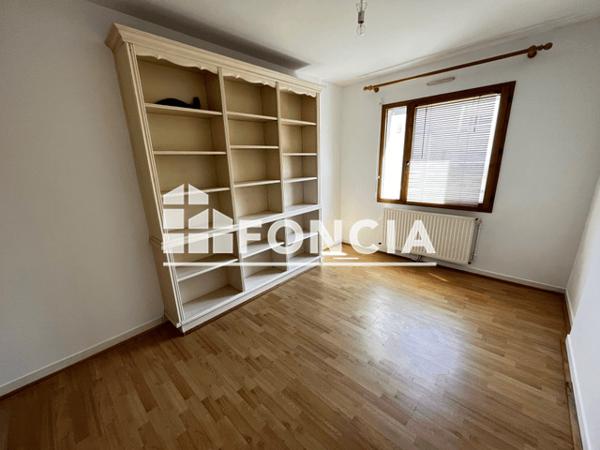 Location Appartement 3 pièces 67.94 m² - 6 RUE VILLARS Nantes 44100