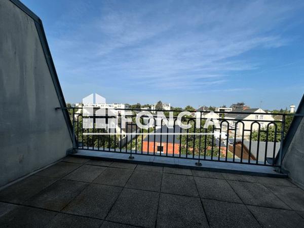 Location Appartement 4 pièces 109.3 m² - CLOS DE LA CHAPELLE La Chapelle Saint Mesmin 45380