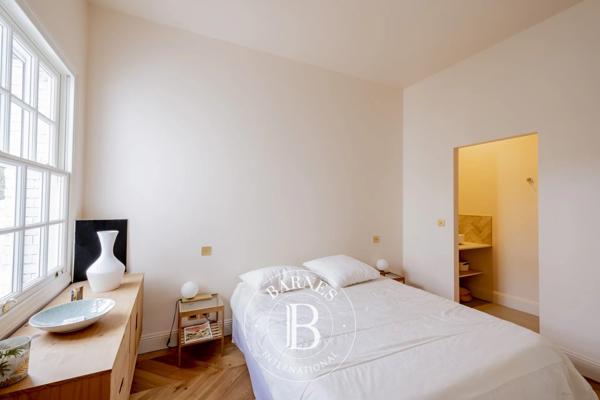 Bordeaux, Maison 5 Chambres -  300 m² à vendre