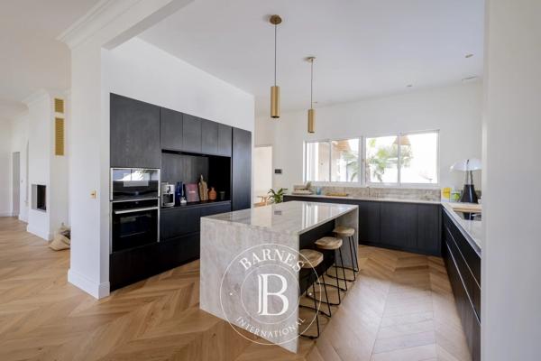 Bordeaux, Maison 5 Chambres -  300 m² à vendre