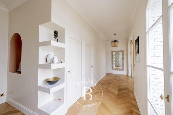 Bordeaux, Maison 5 Chambres -  300 m² à vendre