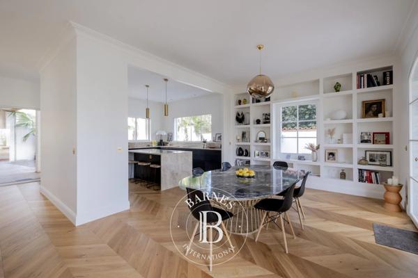 Bordeaux, Maison 5 Chambres -  300 m² à vendre