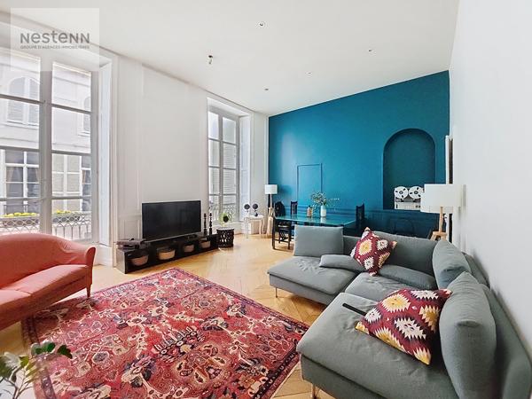 ORLEANS RUE ND RECOUVRANCE / LOIRE - APPARTEMENT MEUBLE T5 - PARKING - COEUR DE VILLE - EXCLUSIVITE