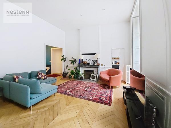 ORLEANS RUE ND RECOUVRANCE / LOIRE - APPARTEMENT MEUBLE T5 - PARKING - COEUR DE VILLE - EXCLUSIVITE