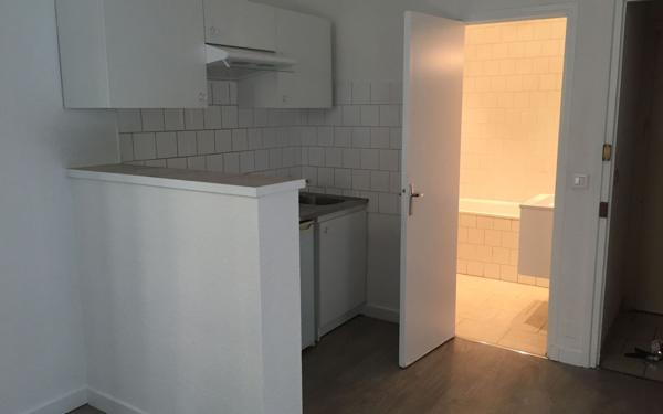 Appartement à vendre    2 pièces • 32,10 m2 Nice