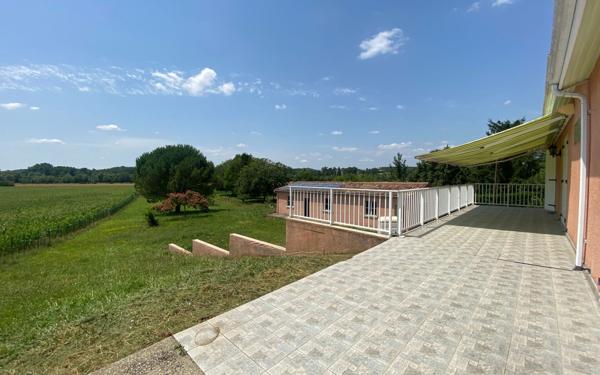 Maison à vendre    6 pièces •  Réalville