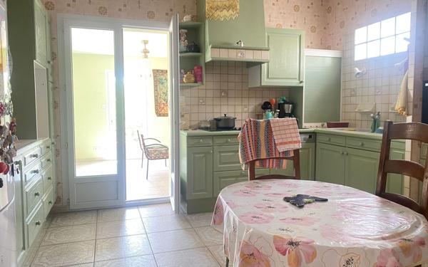 Maison à vendre    6 pièces •  Réalville