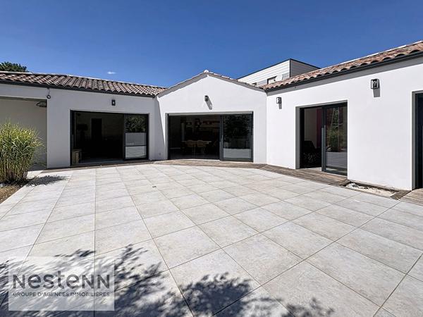 Maison contemporaine 7 pièces à vendre à Commequiers - 549 400 €