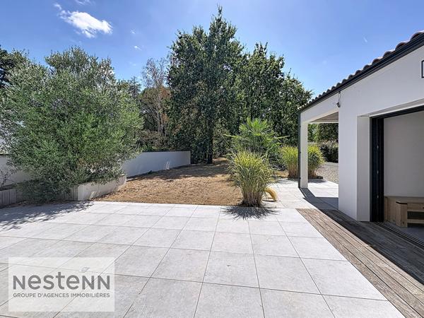 Maison contemporaine 7 pièces à vendre à Commequiers - 549 400 €
