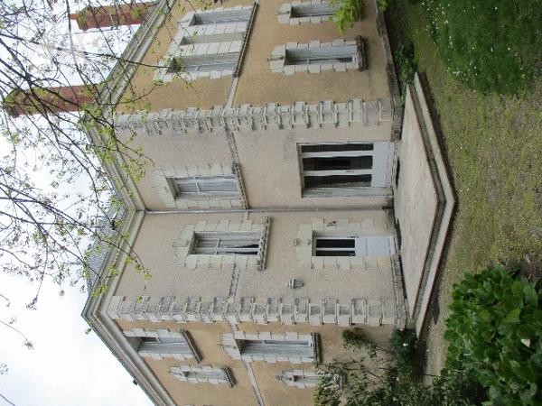 En centre-ville, Maison de Maître