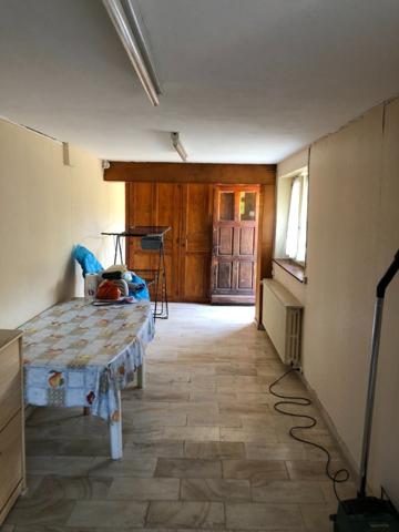 Pavillon 3 chambres 110 m2 habitable avec 1000 m2 de terrain attenant à Châtillon sur seine !