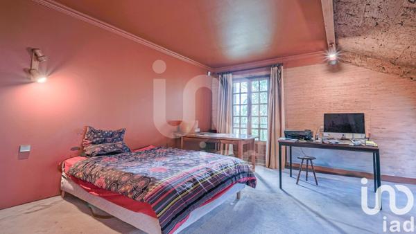 Maison traditionnelle 5 pièces de 143 m² à Coupvray (77700)