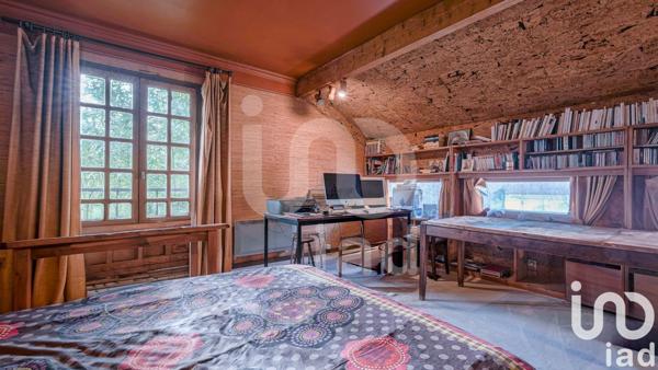 Maison traditionnelle 5 pièces de 143 m² à Coupvray (77700)