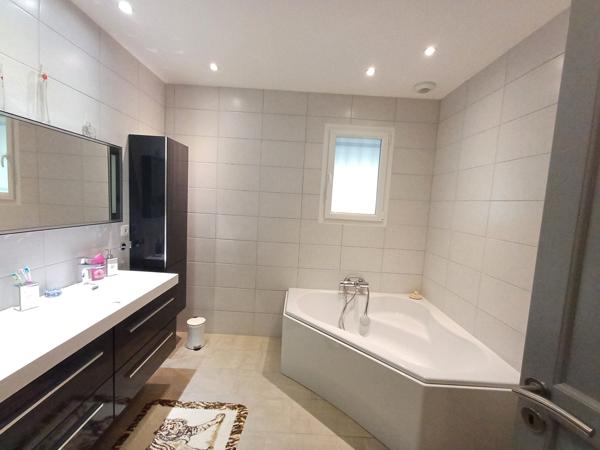 Maison 6 pièces - 155 m²