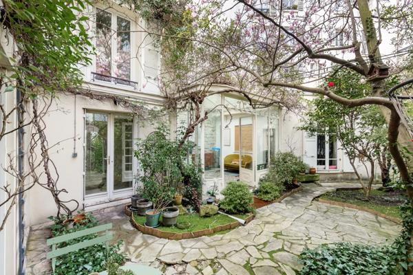 Maison Paris 18 e - LAMARCK / CAULAINCOURT