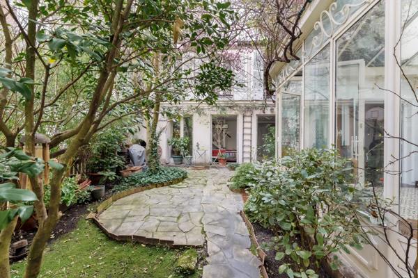 Maison Paris 18 e - LAMARCK / CAULAINCOURT