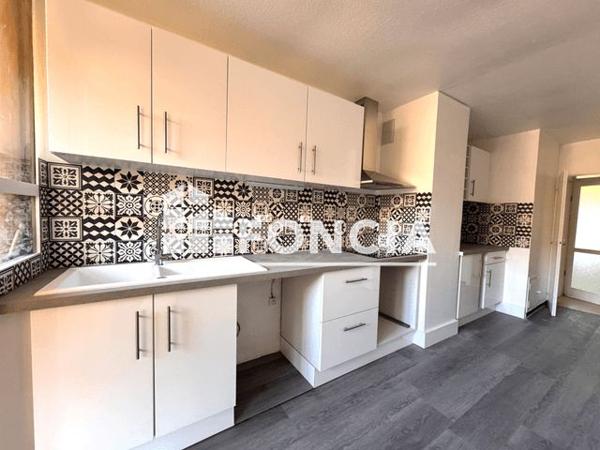 Location Appartement 4 pièces 78.55 m² - AVENUE P VALERY - RUE LOUIS JOUVET La Valette Du Var 83160