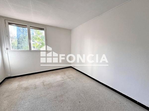 Location Appartement 4 pièces 78.55 m² - AVENUE P VALERY - RUE LOUIS JOUVET La Valette Du Var 83160