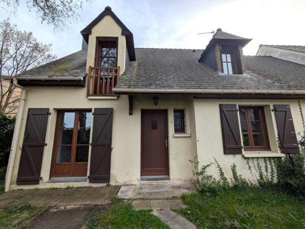 Maison 4 chambres en plein centre de la Chapelle!