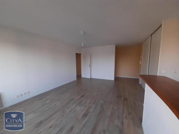 Appartement à louer 4 pièces 75.3m²