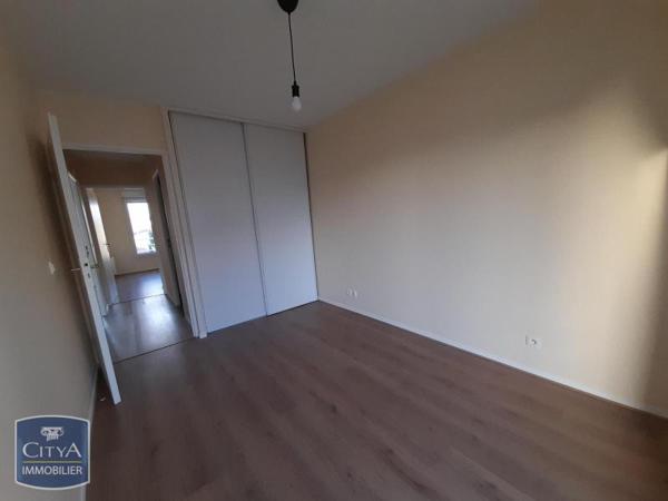 Appartement à louer 4 pièces 75.3m²