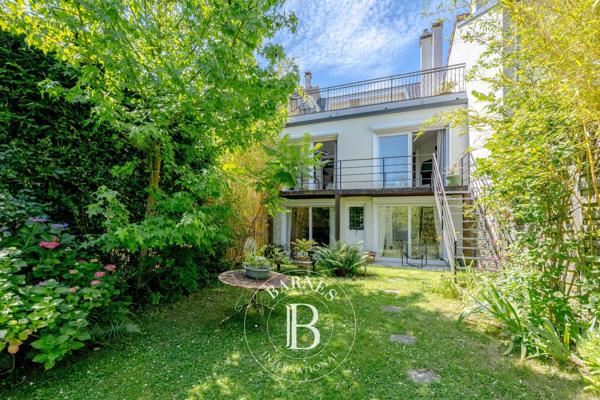 Chaville, Maison 4 Chambres -  150 m² à vendre