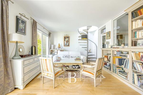 Chaville, Maison 4 Chambres -  150 m² à vendre