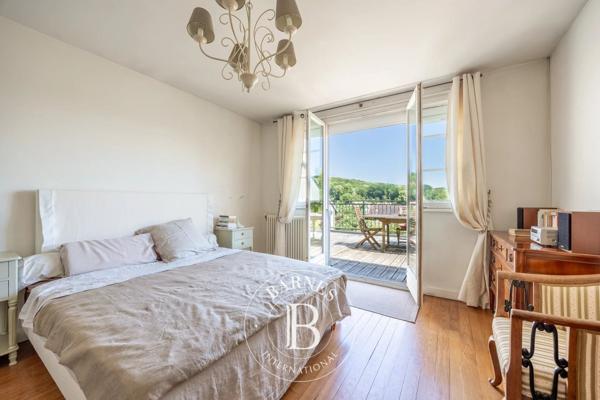 Chaville, Maison 4 Chambres -  150 m² à vendre