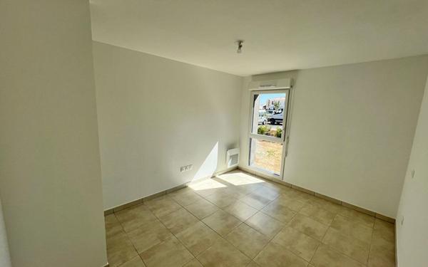 Appartement à louer    3 pièces • 60,90 m2 Garons