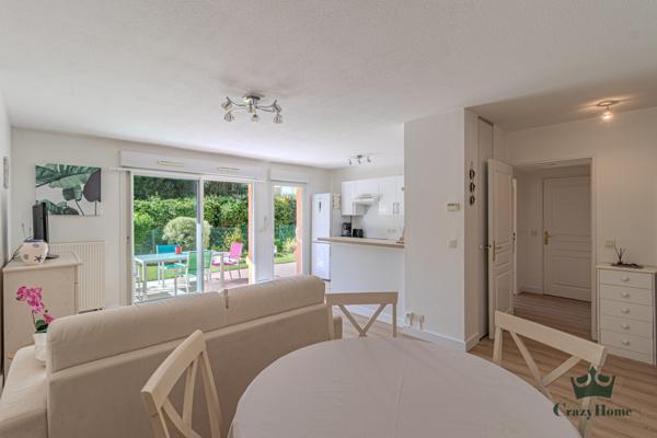 Appartement
                                                                                                                                                                                                                                                                                                                        2 pièce(s)                                                                                                                                                                                                          1 chambre(s)                                                                                                                                                                                                          48  m²