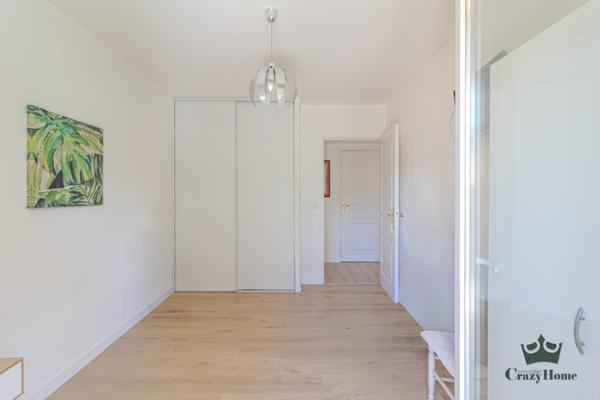 Appartement
                                                                                                                                                                                                                                                                                                                        2 pièce(s)                                                                                                                                                                                                          1 chambre(s)                                                                                                                                                                                                          48  m²