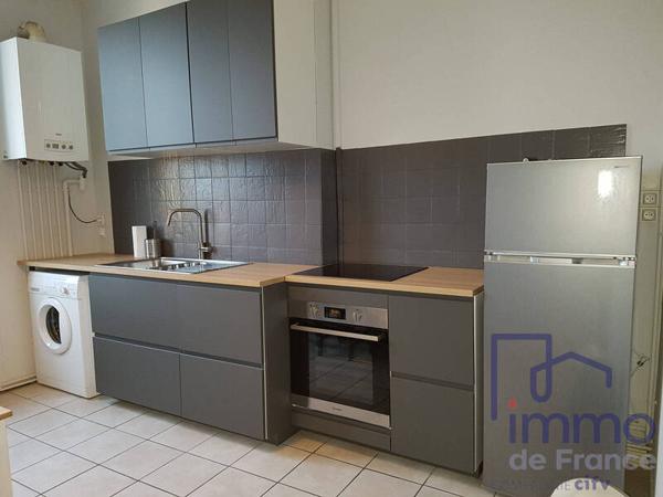 Appartement 2 pièces                                        - 42000 Saint-Étienne Réf : 2705-CIFVFOREZVELAY
