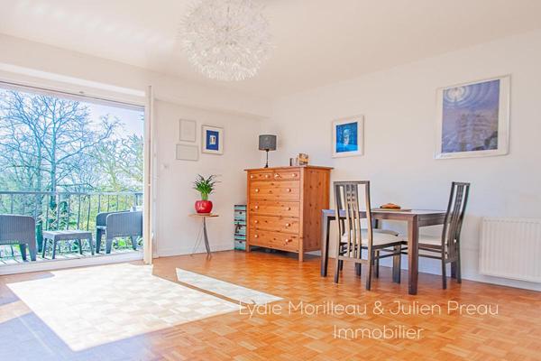 APPARTEMENT T4 LUMINEUX - VUE SUR PARC DE PROCÉ