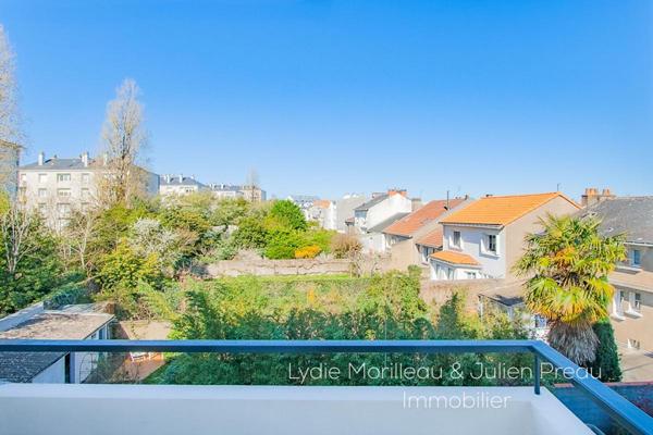 APPARTEMENT T4 LUMINEUX - VUE SUR PARC DE PROCÉ