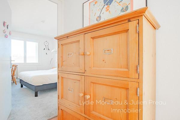 APPARTEMENT T4 LUMINEUX - VUE SUR PARC DE PROCÉ