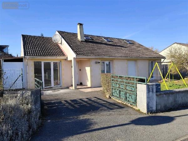 Maison à vendre à Chalandry-Elaire dans les Ardennes (08160), ref : 2025 13   
SECTEUR CHARLEVILLE
