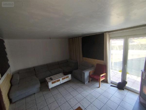 Maison à vendre à Chalandry-Elaire dans les Ardennes (08160), ref : 2025 13   
SECTEUR CHARLEVILLE