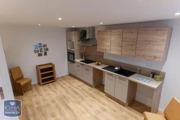 Maison à louer 5 pièces 73.64m² Ravel (63190)