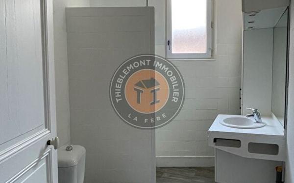 Appartement à louer    3 pièces •  La Fère