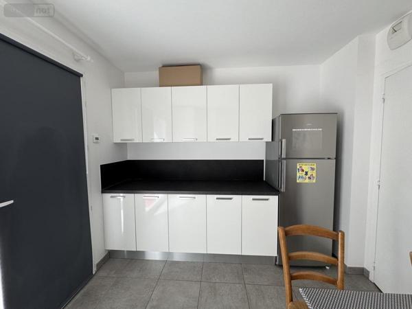 Appartement à louer à Angers dans le Maine-et-Loire (49100), ref : 49009-L93