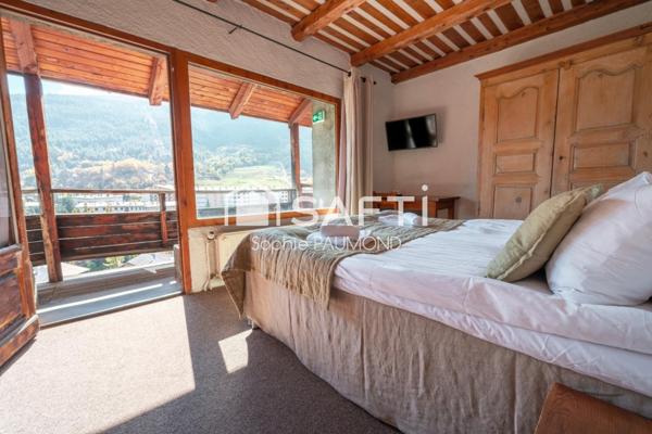 Hôtel-Restaurant 3 étoiles – 1 074 m² – 27 chambres