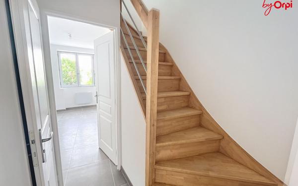 Appartement à louer    3 pièces • 49,97 m2 Oinville-sur-Montcient