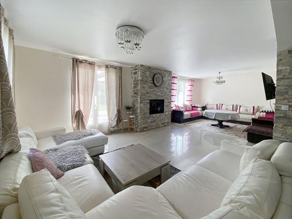 A vendre à Vauréal dans quartier prisé : Maison 4 chambres avec terrain de 400 m2